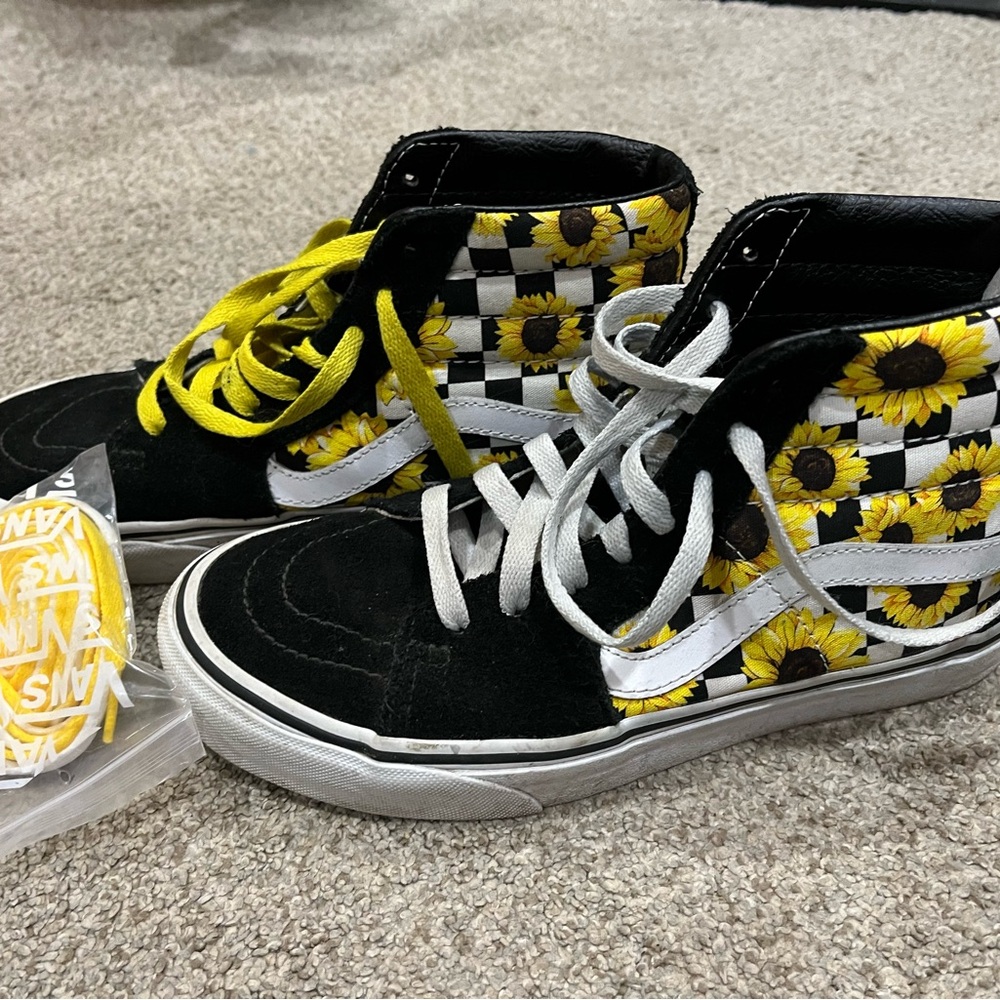 Sk8 high top Sunflower Vans Women’s 8
